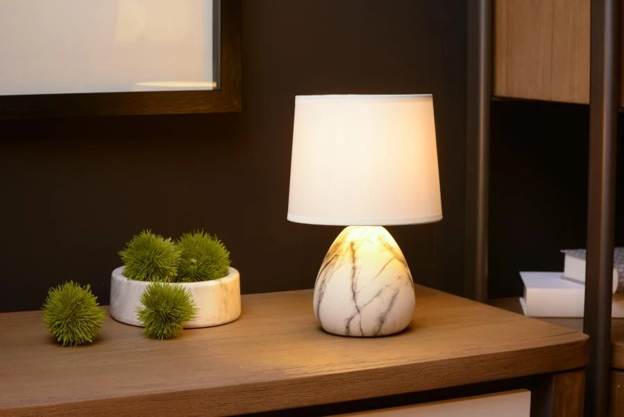 Lucide MARMO - Lampe de table - Ø 16 cm - 1xE14 - Blanc - ambiance 1